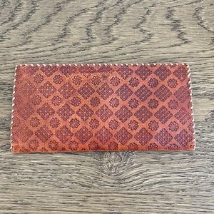 Beautiful handmade leather wallet from India